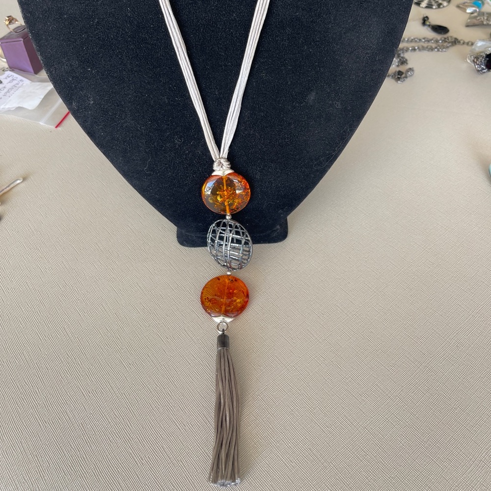 AMBER & SILVER NECKLACE